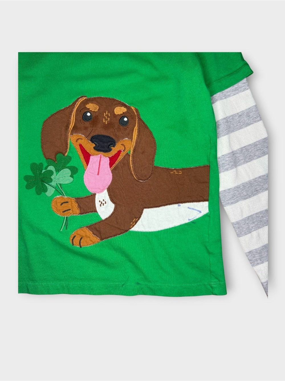 Mini Boden Dachshund Dog Four Leaf Clover Applique Long Sleeve Green Shirt - Picture 2 of 5